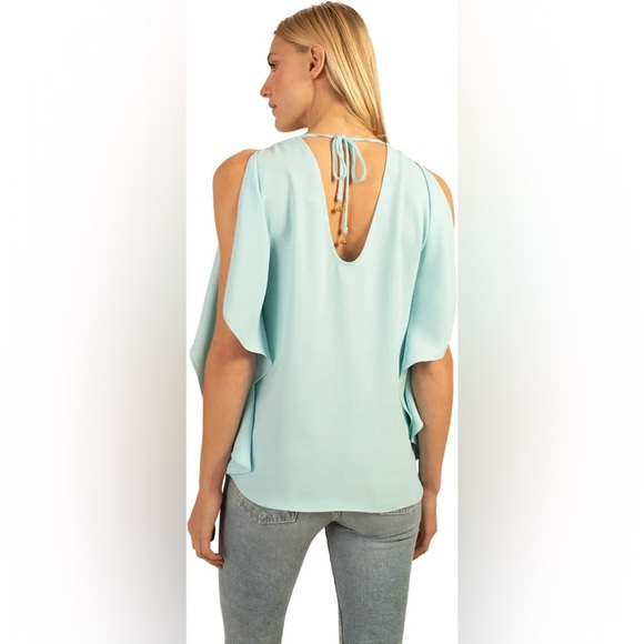 NWT Trina Turk Haipo Top Sky Color Size X-Large - Picture 2 of 8